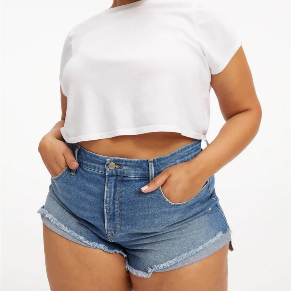 Good American good curve shorts